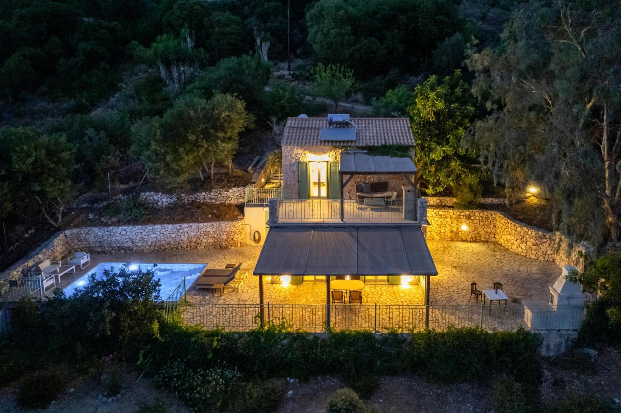 Villa Sevastoula Ratzaklion Ngoại thất bức ảnh